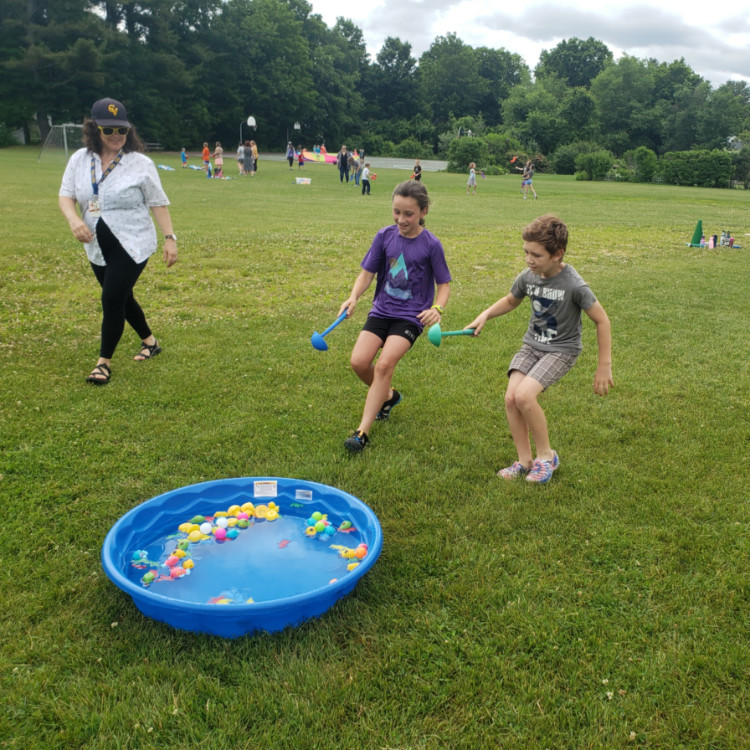 Featured image of article: Field Day Fun